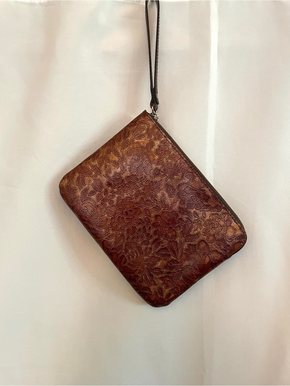 Patricia Nash Embossed Floral Leather Zip Pouch Brown excellent condition